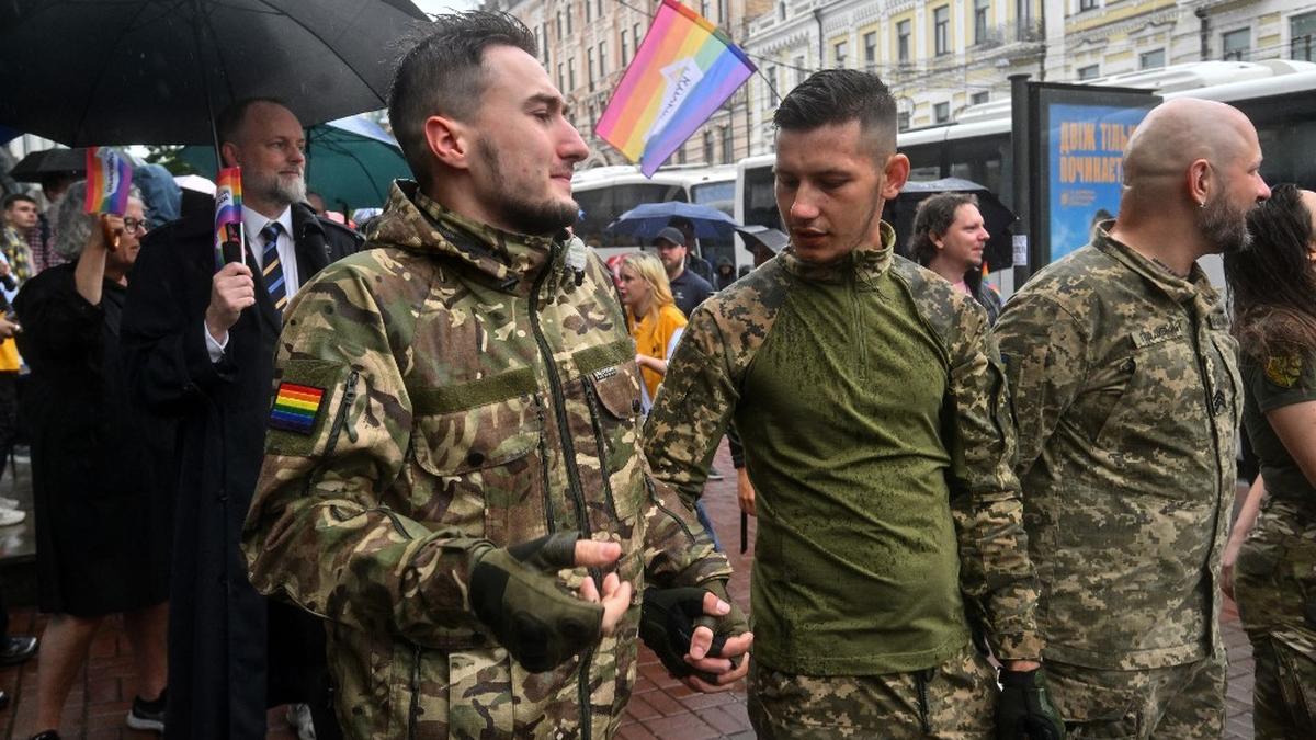LGBTQ+ karavīri Ukrainas armijā
